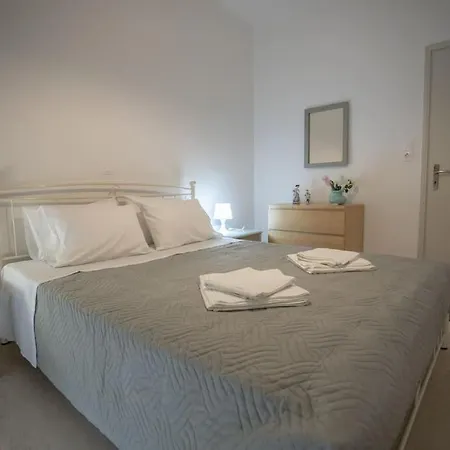 Apartment George 5 *