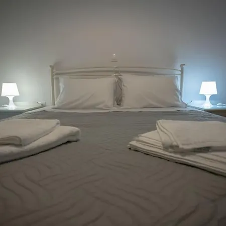 George 5 * Ретимно (Крит)