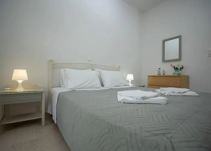 George 5 Apartament Retimno